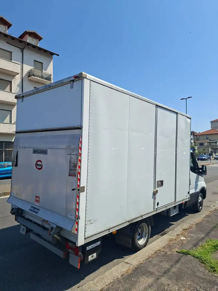 Iveco Daily 2021 — фото 15