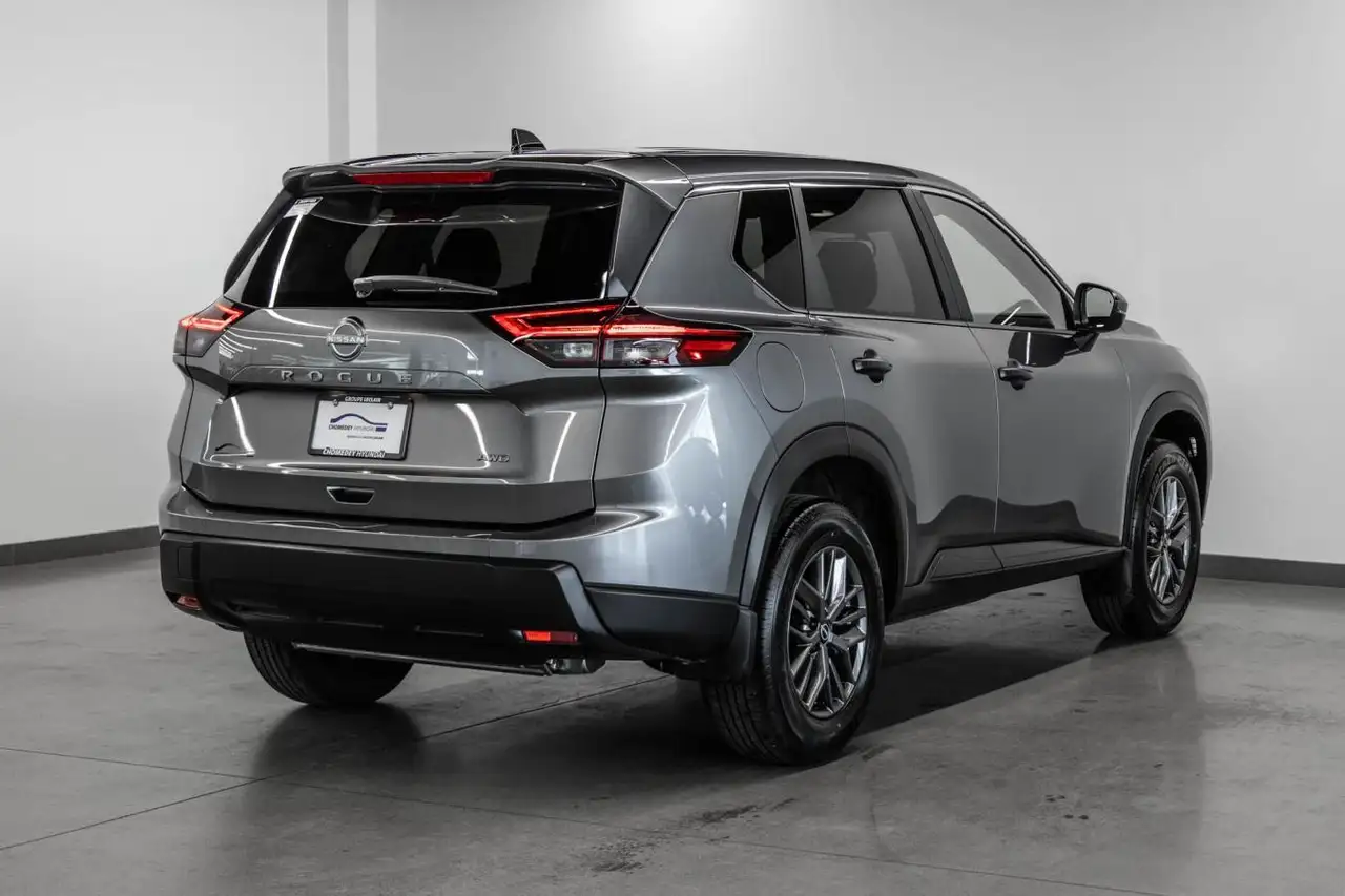 Nissan Rogue снимка Nissan Rogue