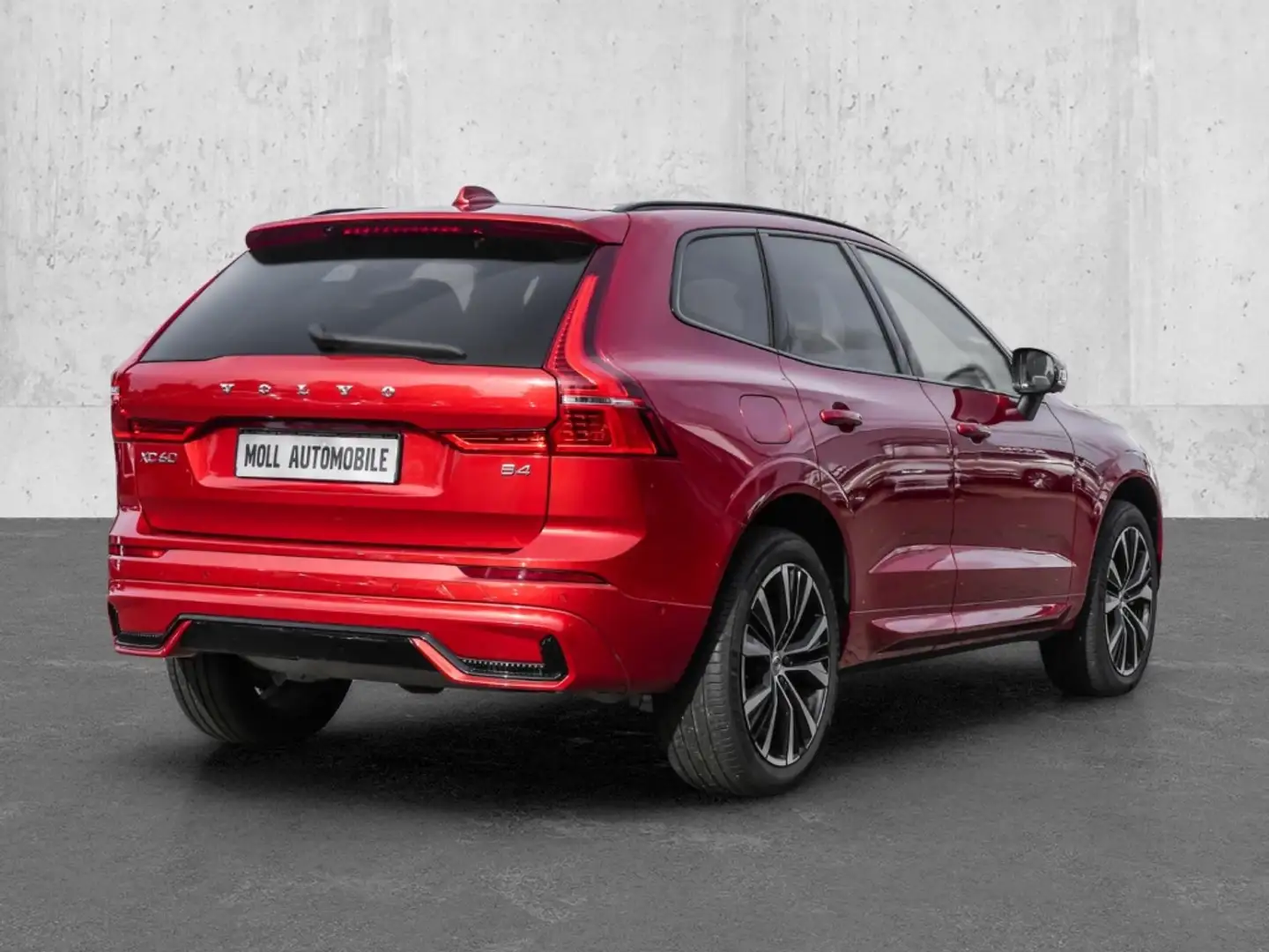 Volvo XC60 Plus Dark 2WD B4 Benzin EU6d StandHZG digitales Co Червоний - 2