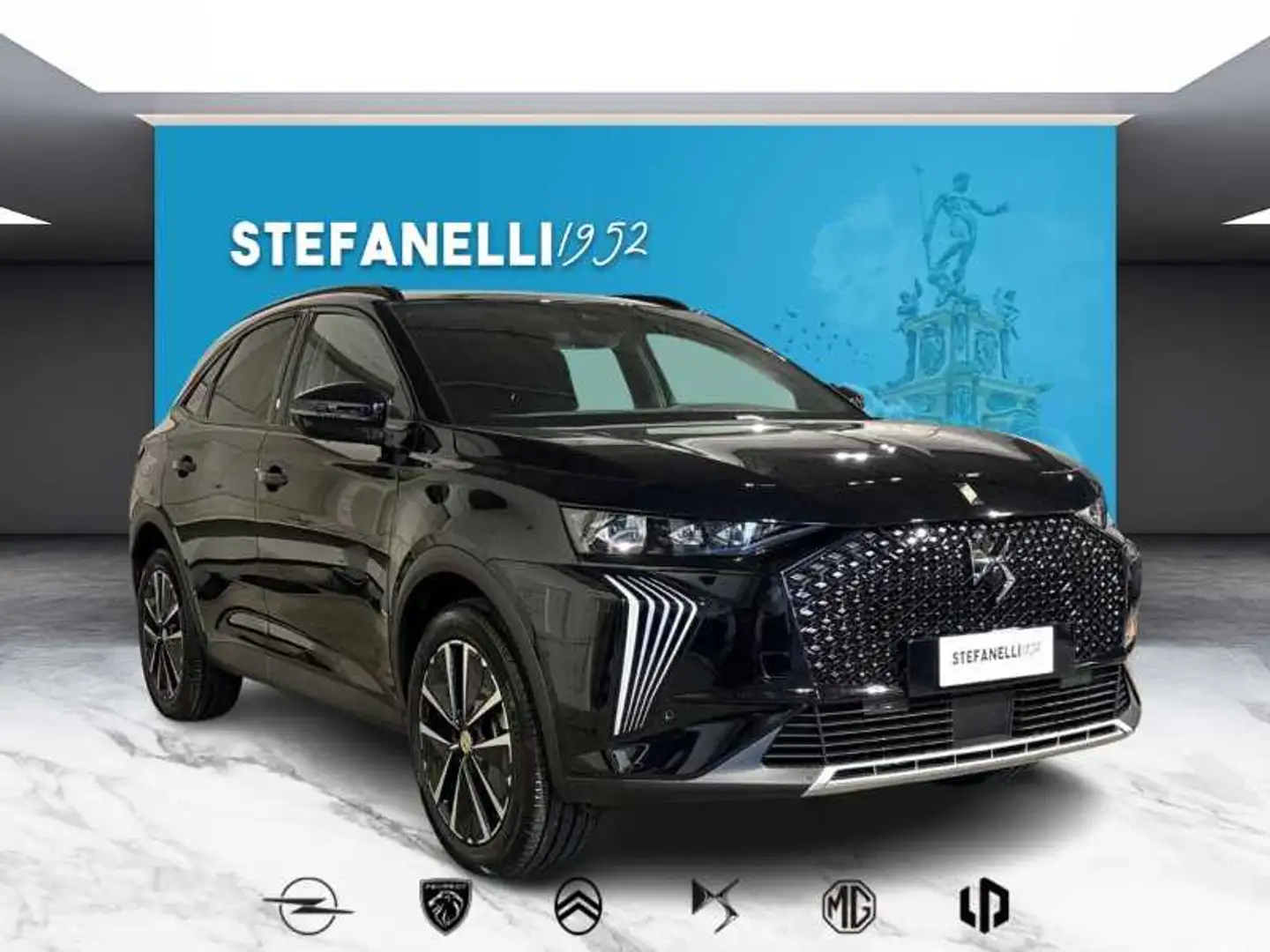 DS Automobiles DS 7 Crossback 7 EDITION FRANCE BLUEHDI 130 Nero - 1