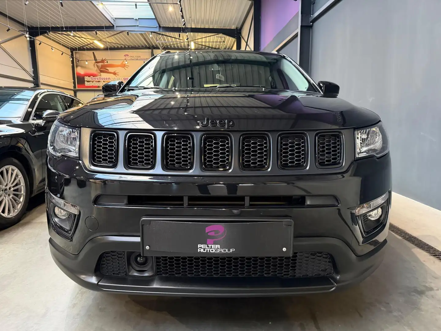 Jeep Compass 1.3turbo Limited Bj.2021 1ste eig. Black - 2