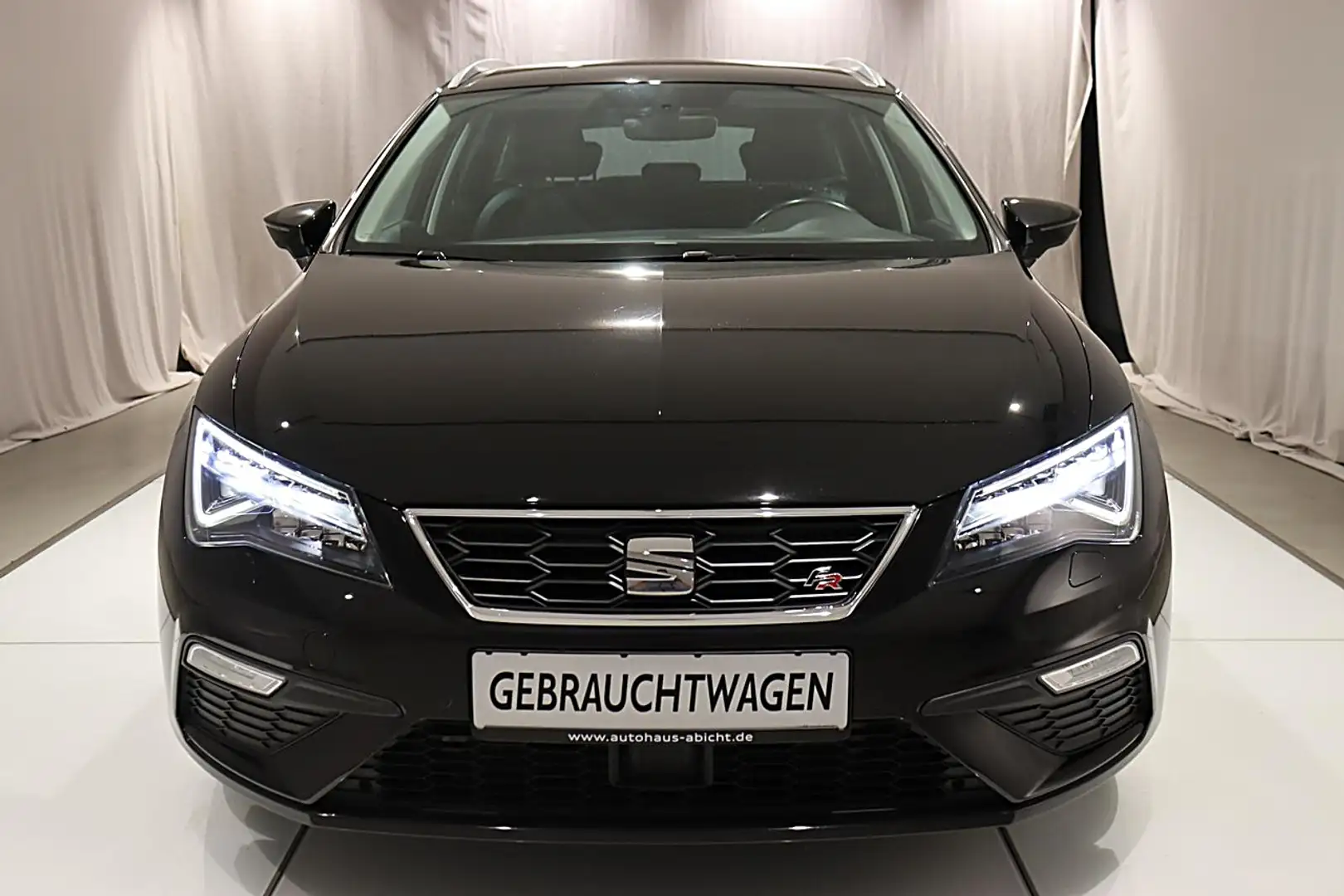 SEAT Leon ST 1.8 TSI 179 PS FR LED NAVI PDC KLIMA Klima Black - 2