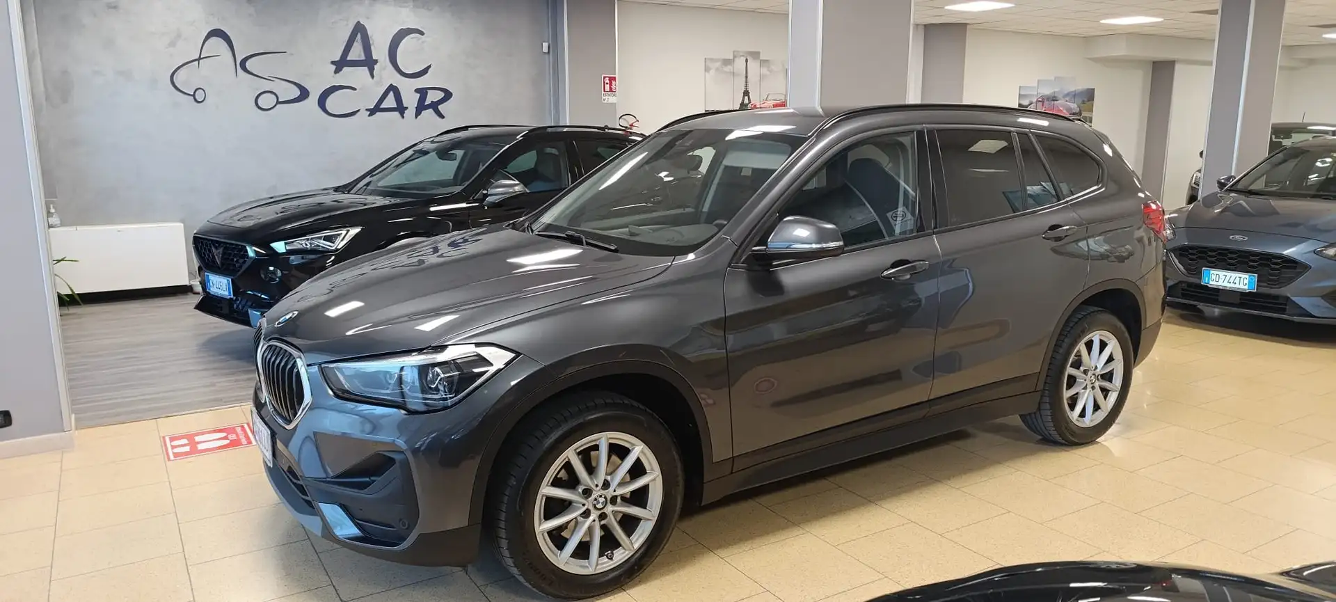 BMW X1 X1 sdrive18d Grigio - 1