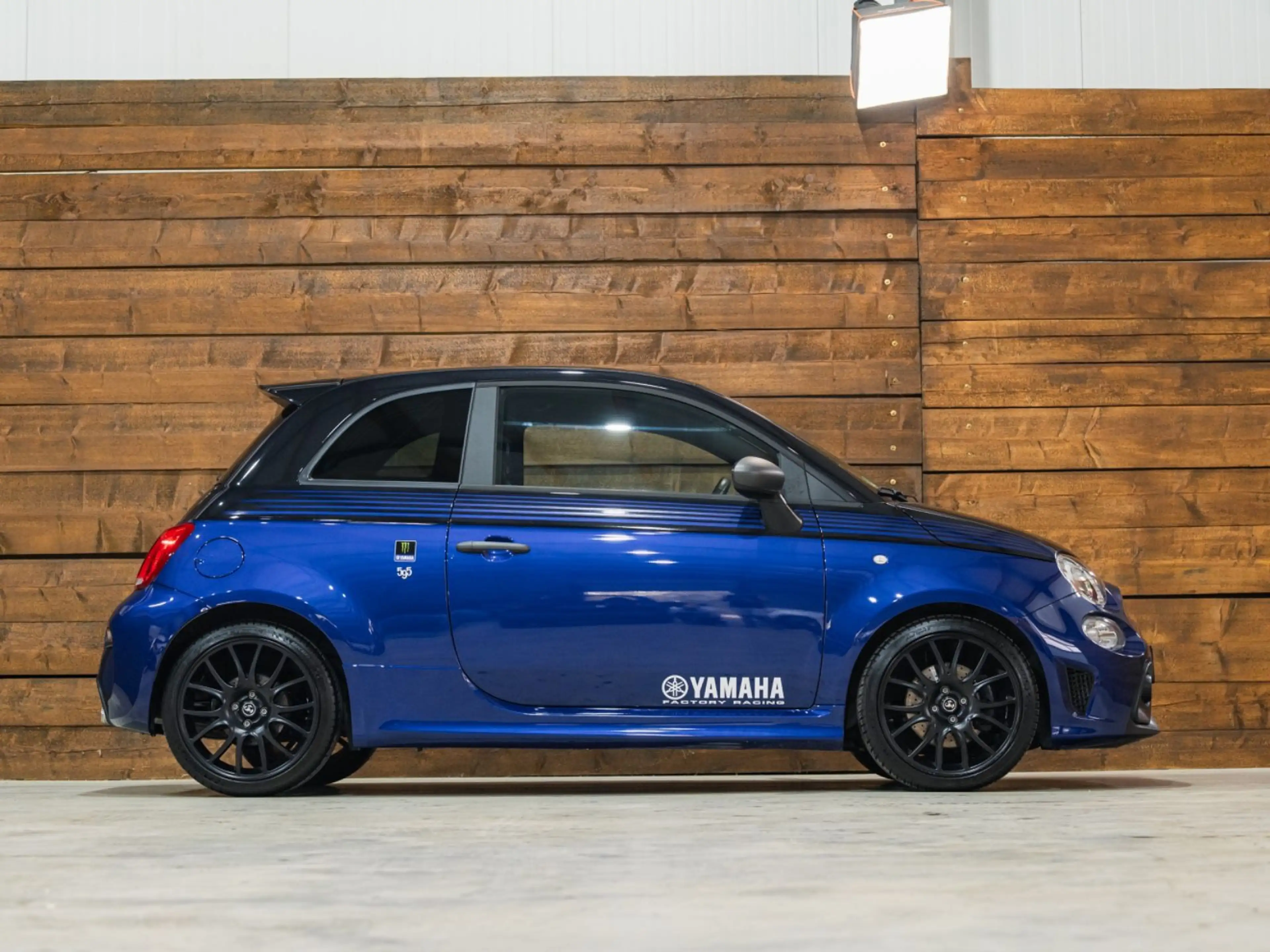 Abarth 595 MONSTER ENERGY YAMAHA*1of2000*SCHECKHEFT — photo 8
