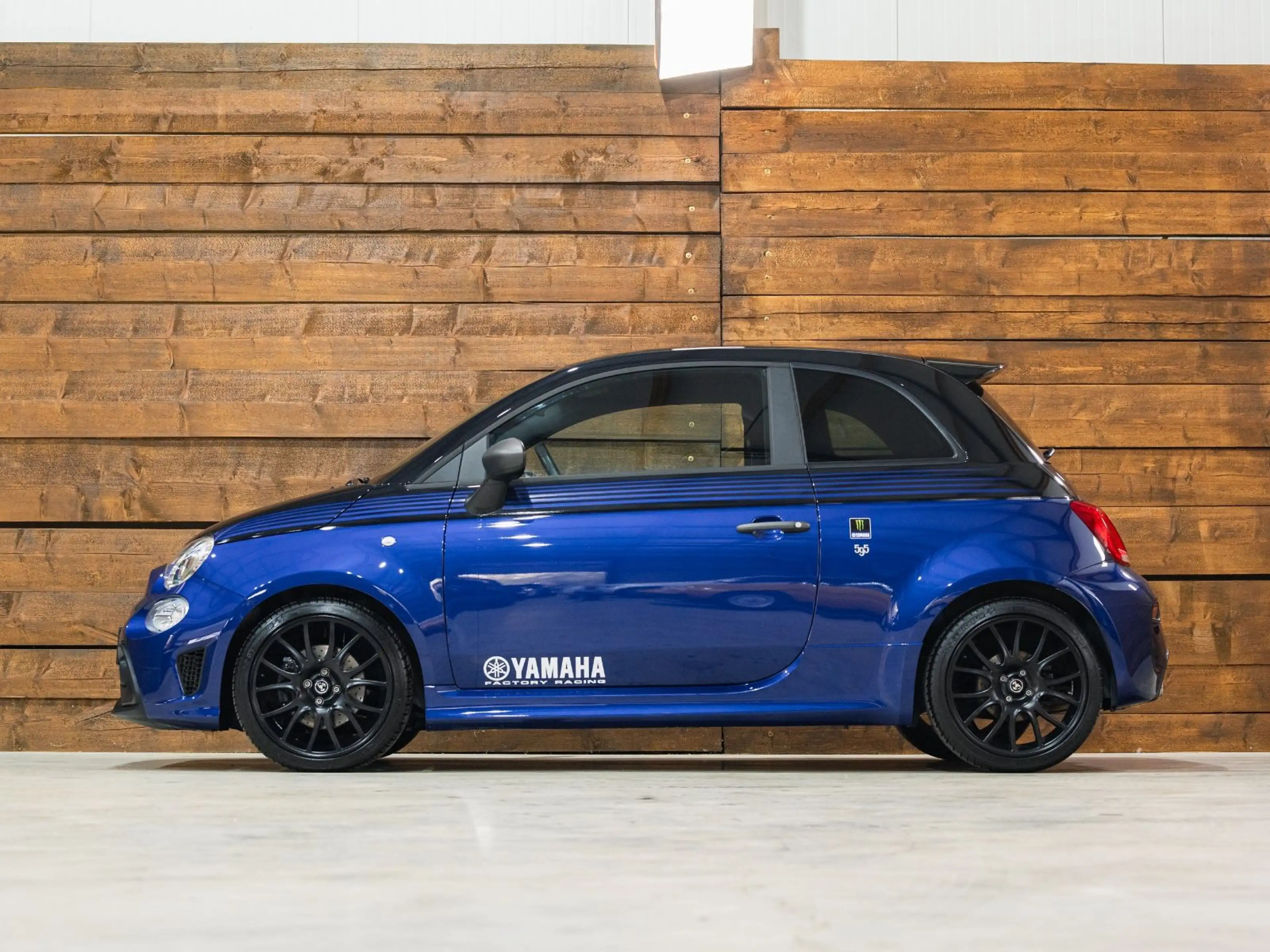 Abarth 595 MONSTER ENERGY YAMAHA*1of2000*SCHECKHEFT — photo 7