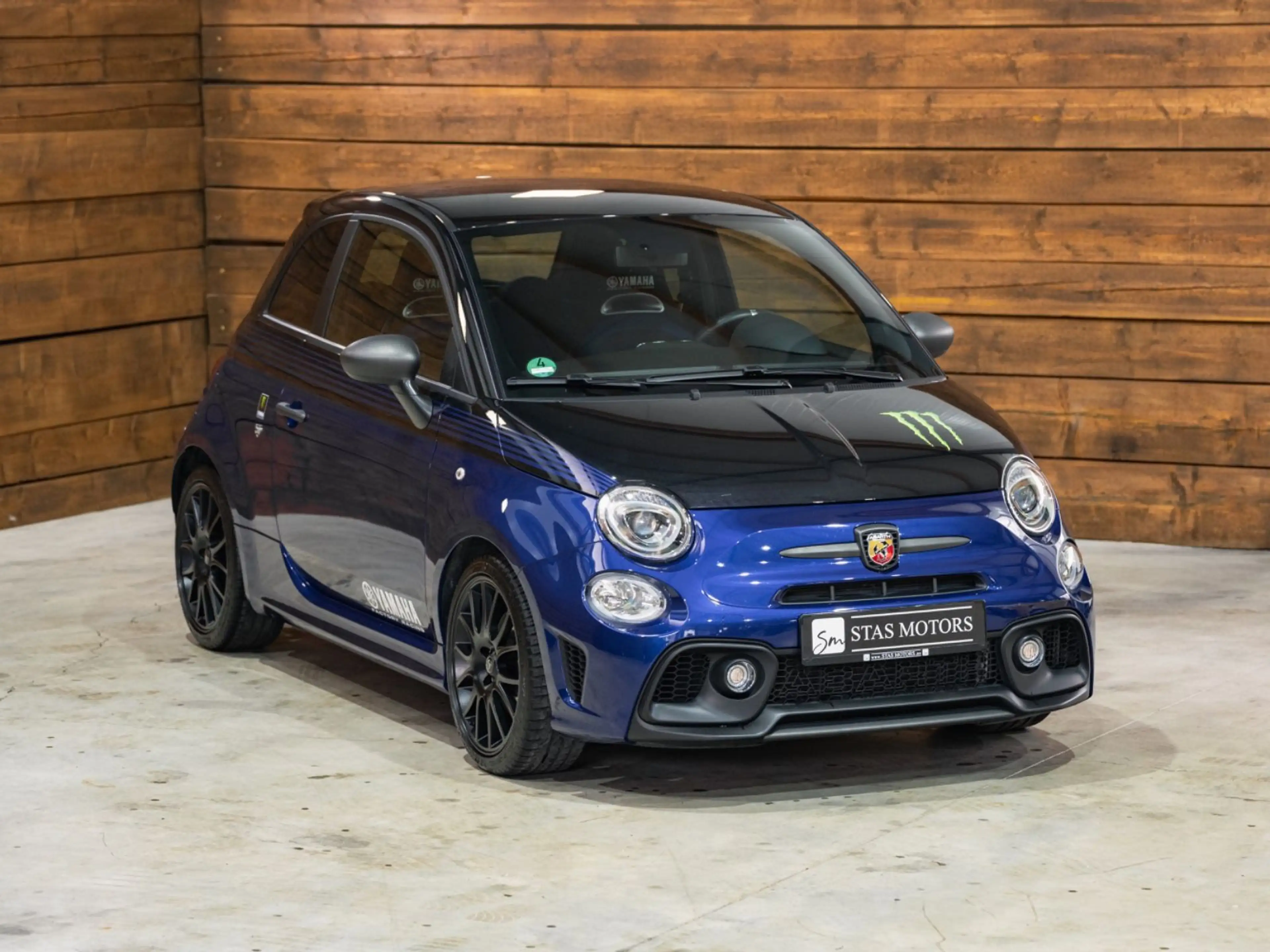 Abarth 595 MONSTER ENERGY YAMAHA*1of2000*SCHECKHEFT — photo 2