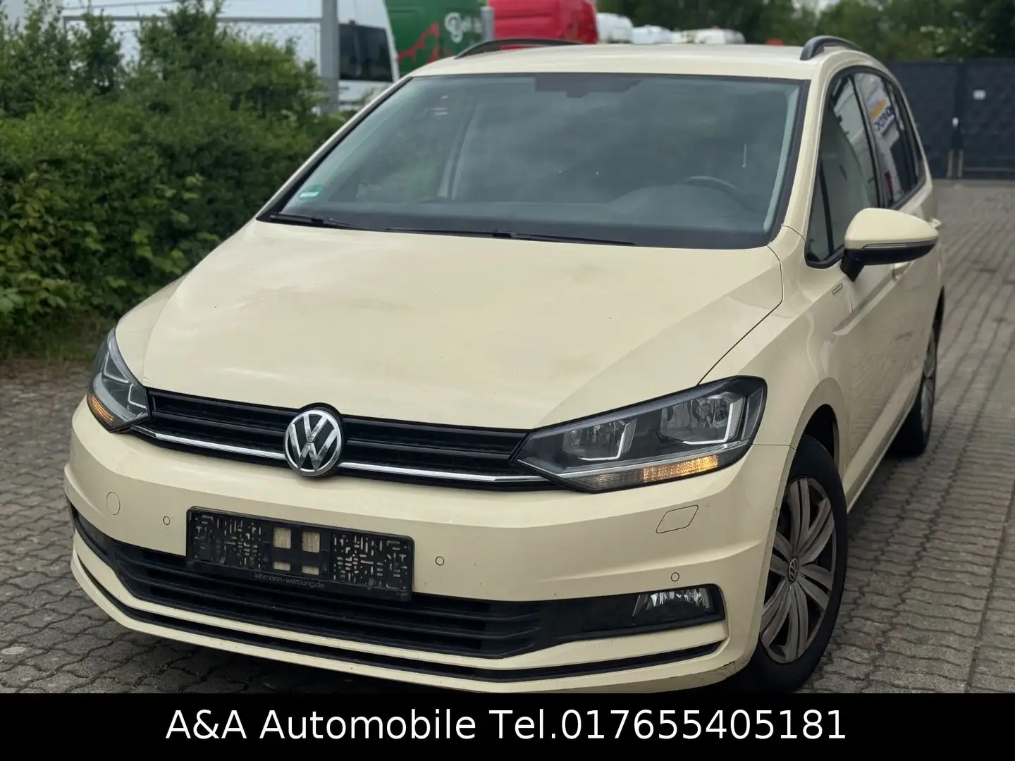 Volkswagen Touran 2.0TDI DSG Automatik 7.Sitzer - 2