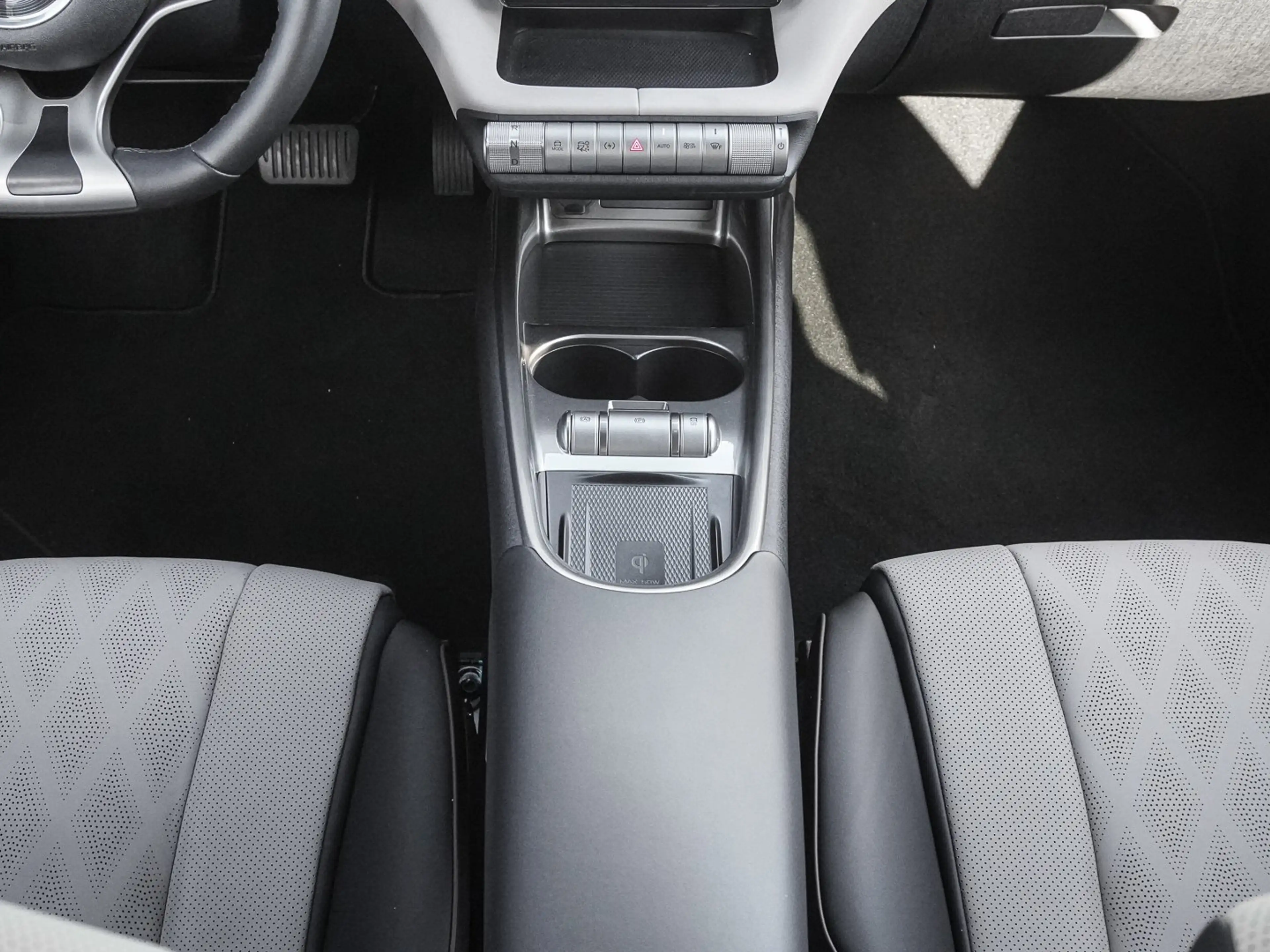 BYD Dolphin Design — photo 13