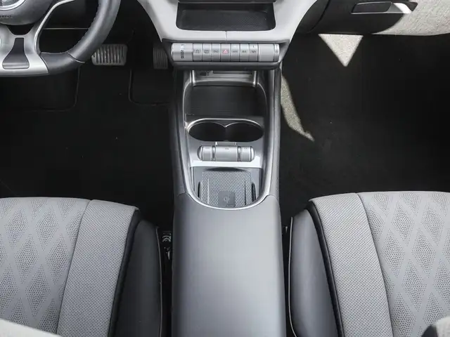 Byd Dolphin view 13