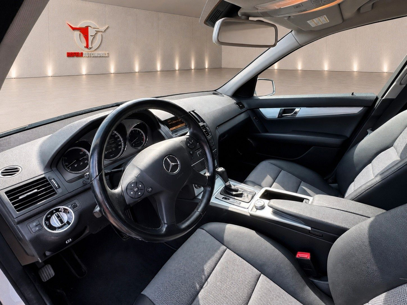 Mercedes-Benz C 200 T-Modell**TEMPO/SHZ/KLIMA/AHK** — photo 9