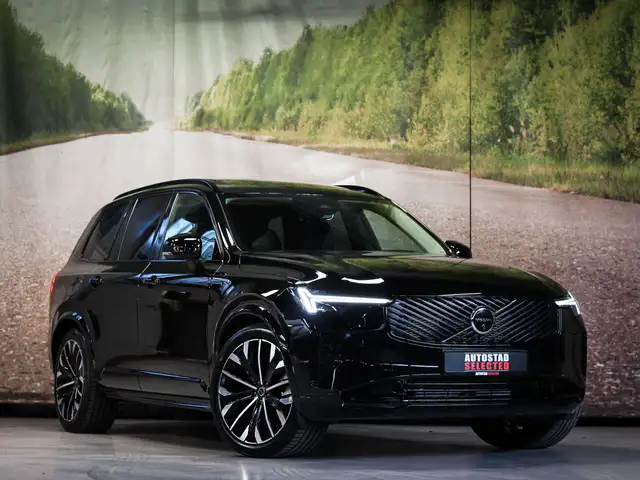 Volvo XC90 T8 Dark Ultra