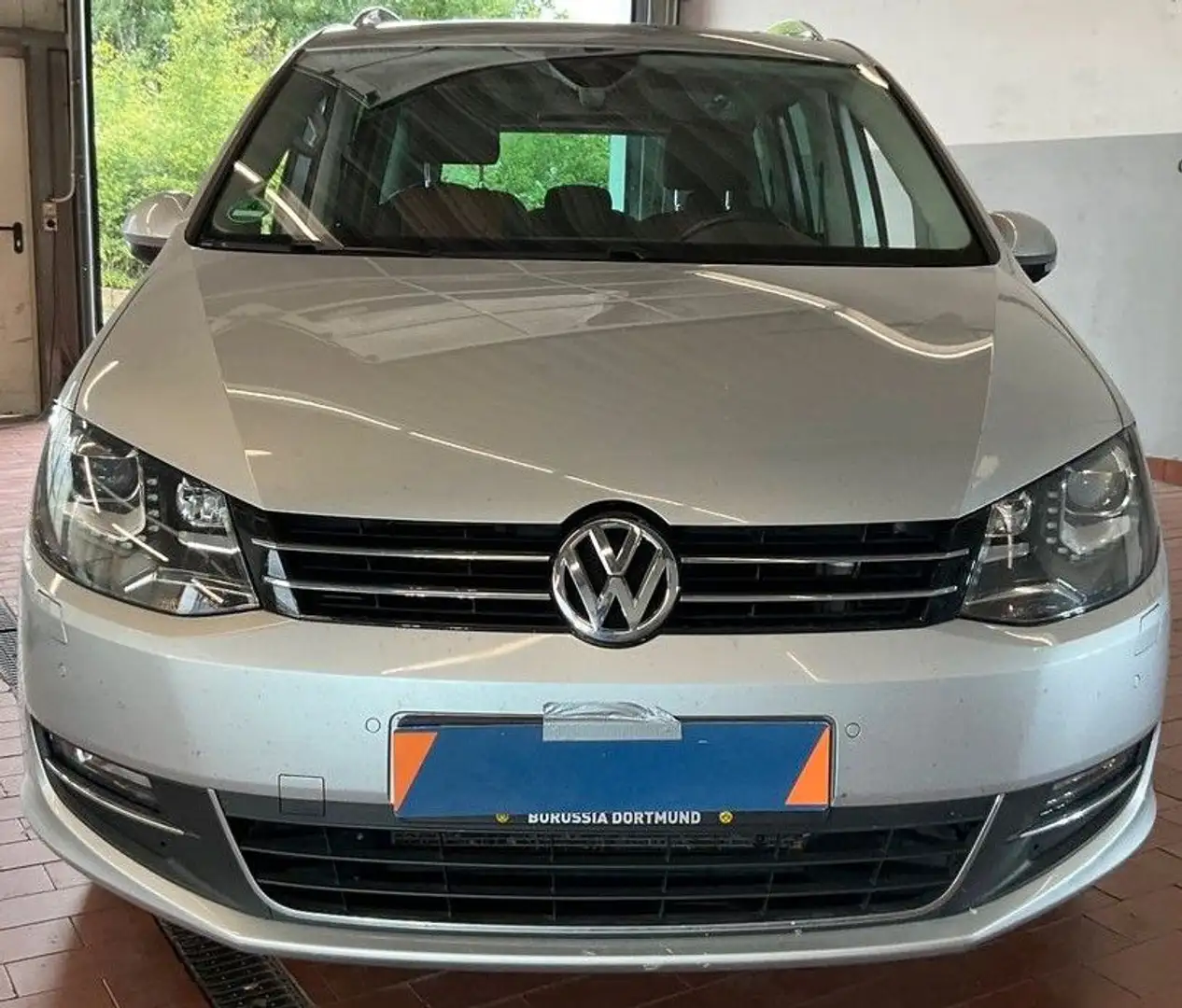 Volkswagen Sharan SHARAN HIGHLINE-7SITZER-NAVI-AUTOMA-PANO-KAMERA Argent - 2