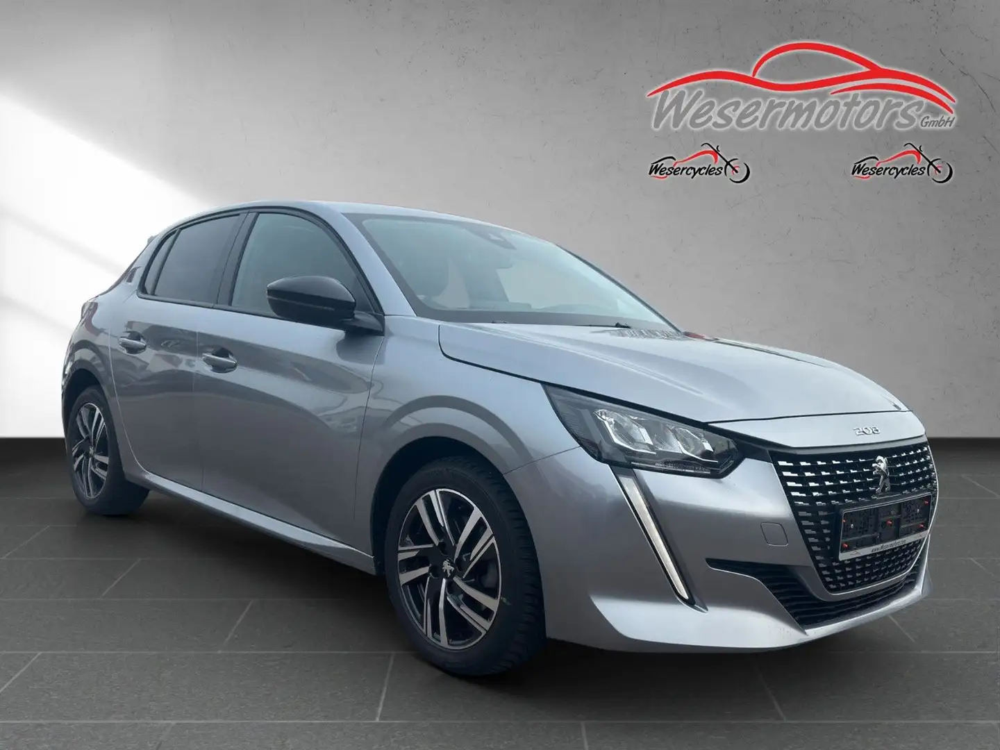 Peugeot 208 Allure Pack / Automatik Grau - 2