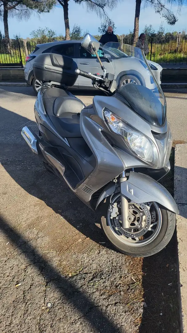 Suzuki Burgman 400 Argento - 1