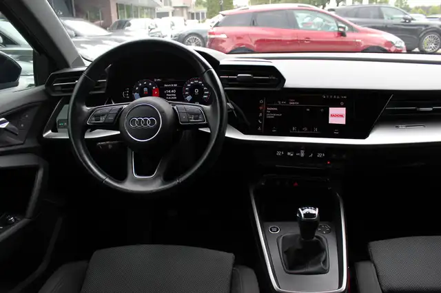 Audi A3 view 9