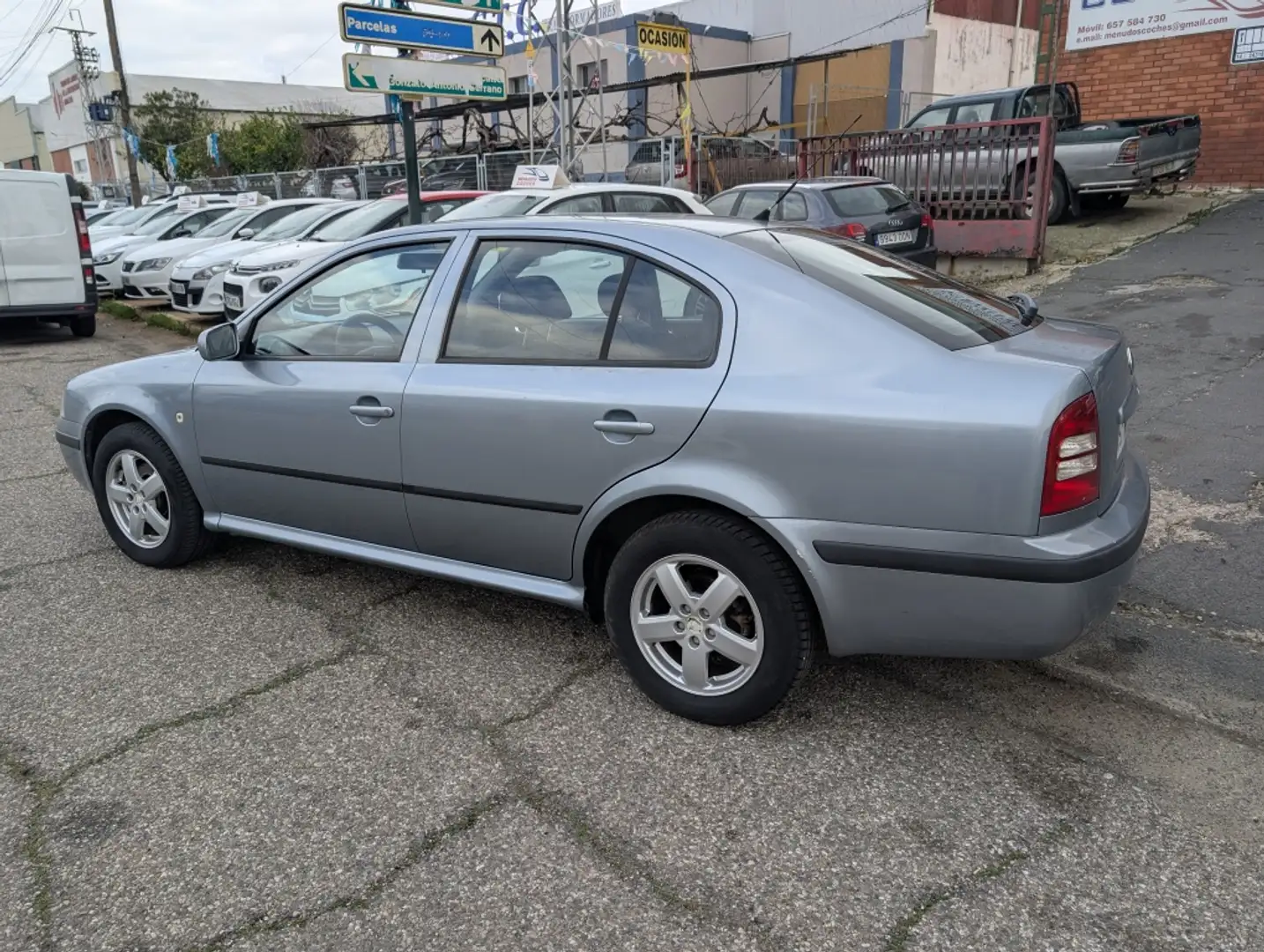 Skoda Octavia 1.9TDI Trend 105 Grau - 2