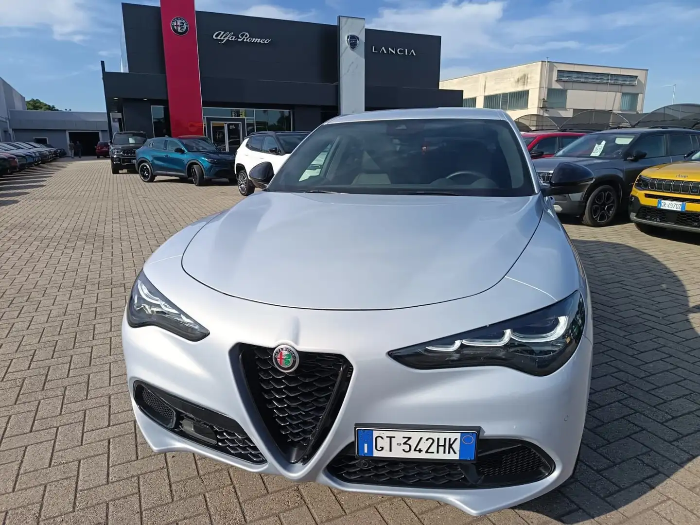 Alfa Romeo Stelvio 2.0 Turbo 280 CV AT8 Q4 Veloce Grigio - 2