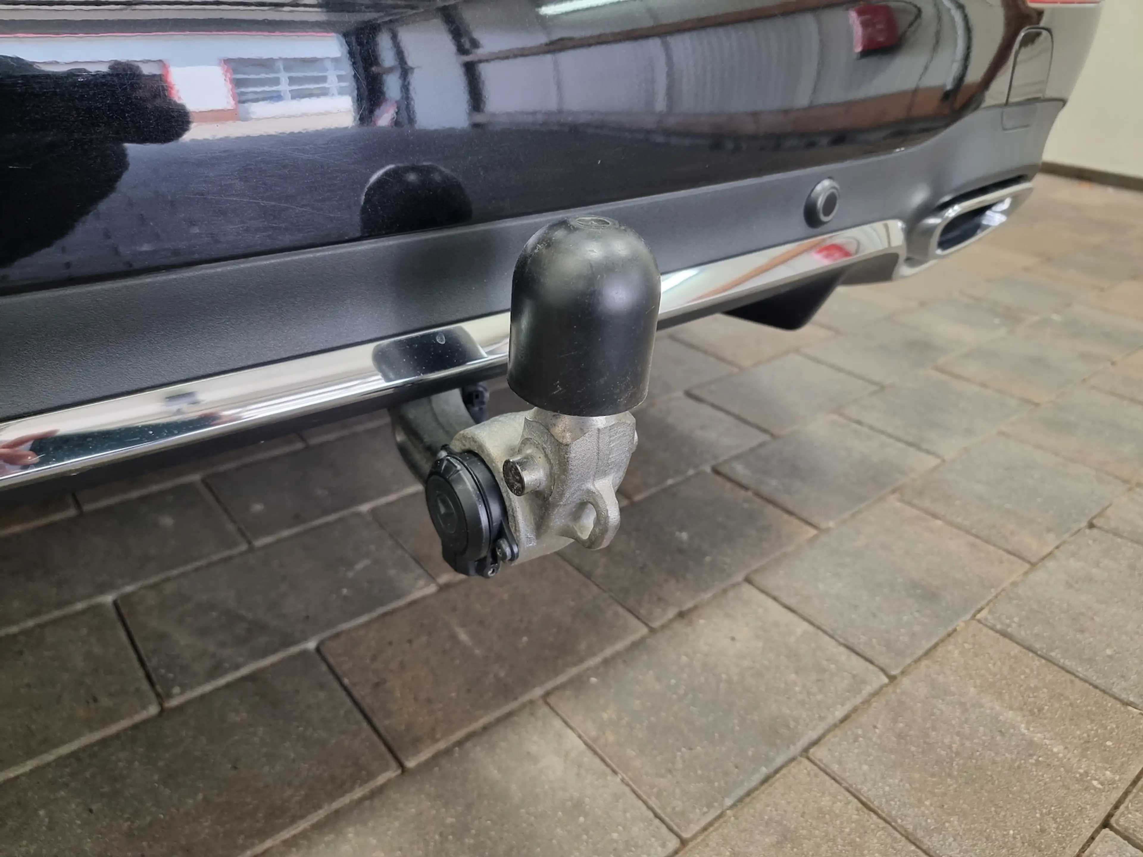 Mercedes-Benz E 350 d AMG-Line LED AHK GSD Navi Spur Kamera — photo 3