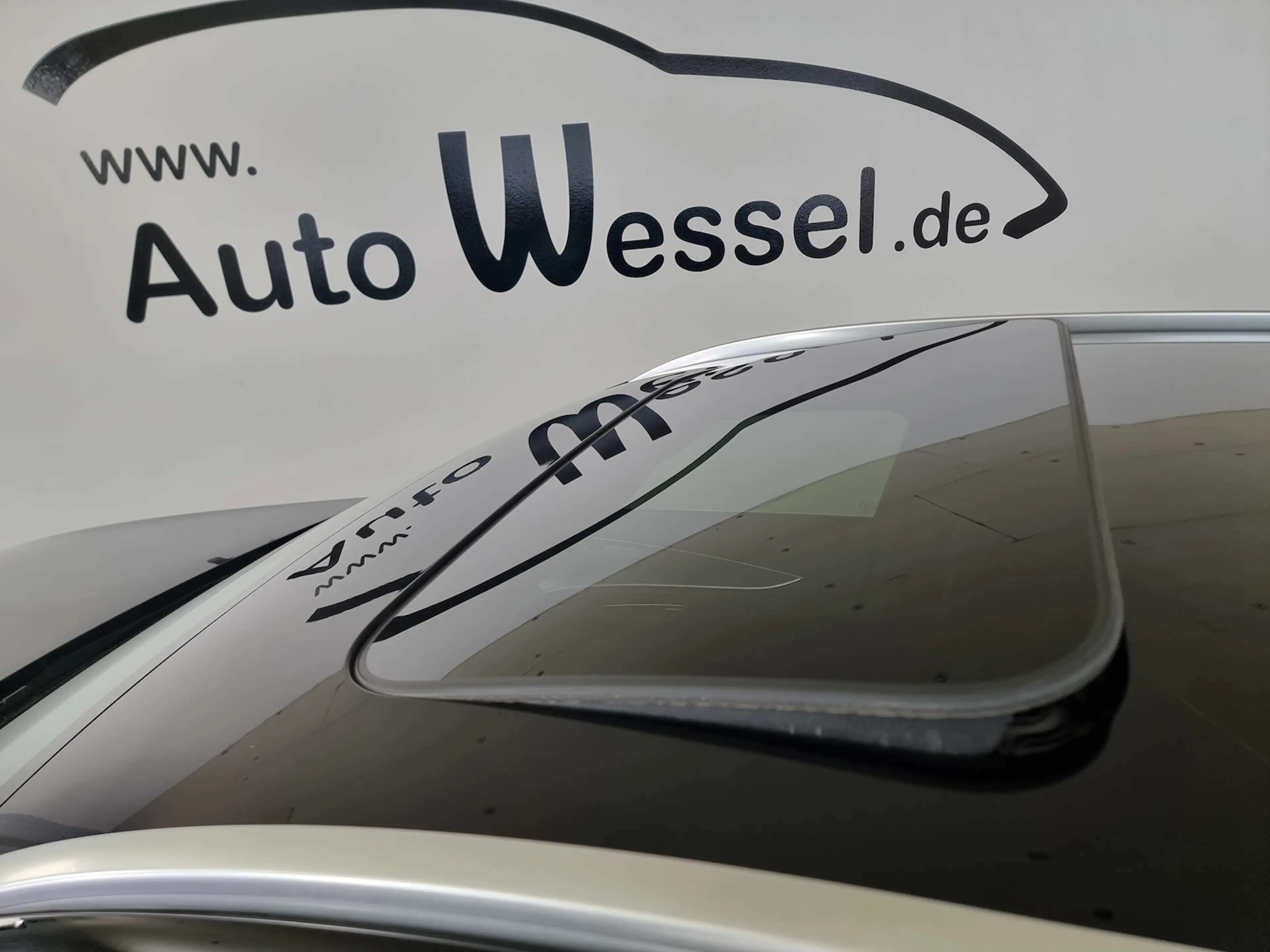 Mercedes-Benz E 350 d AMG-Line LED AHK GSD Navi Spur Kamera — photo 2