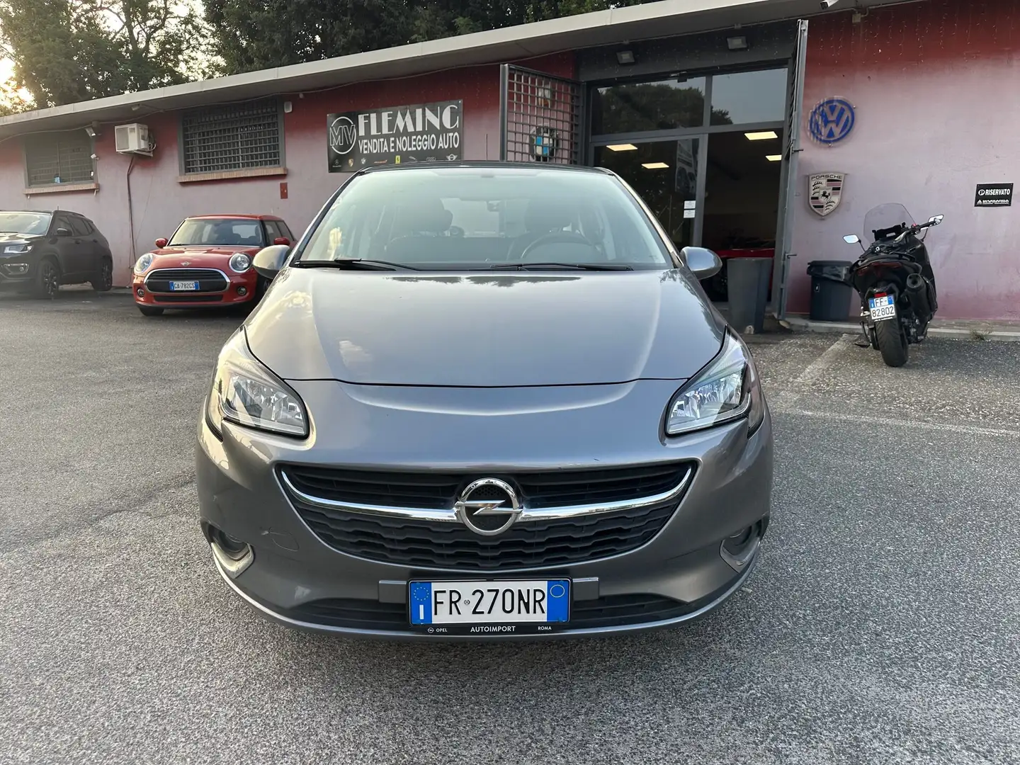 Opel Corsa 1.4 90CV Start&Stop 5 porte Innovation Automatica Grijs - 2