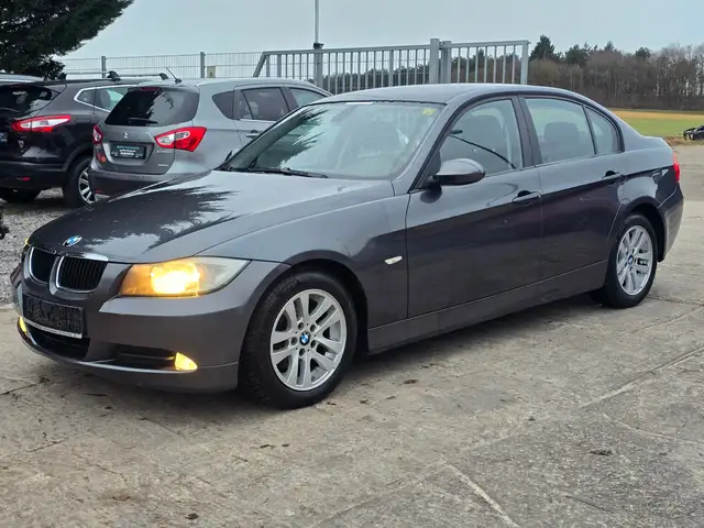 BMW 320 3er 320i