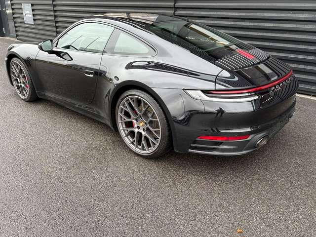 Porsche 992 911 -992 Carrera 4 S- GSD-BOSE-ABGAS-PAS-2.HAND