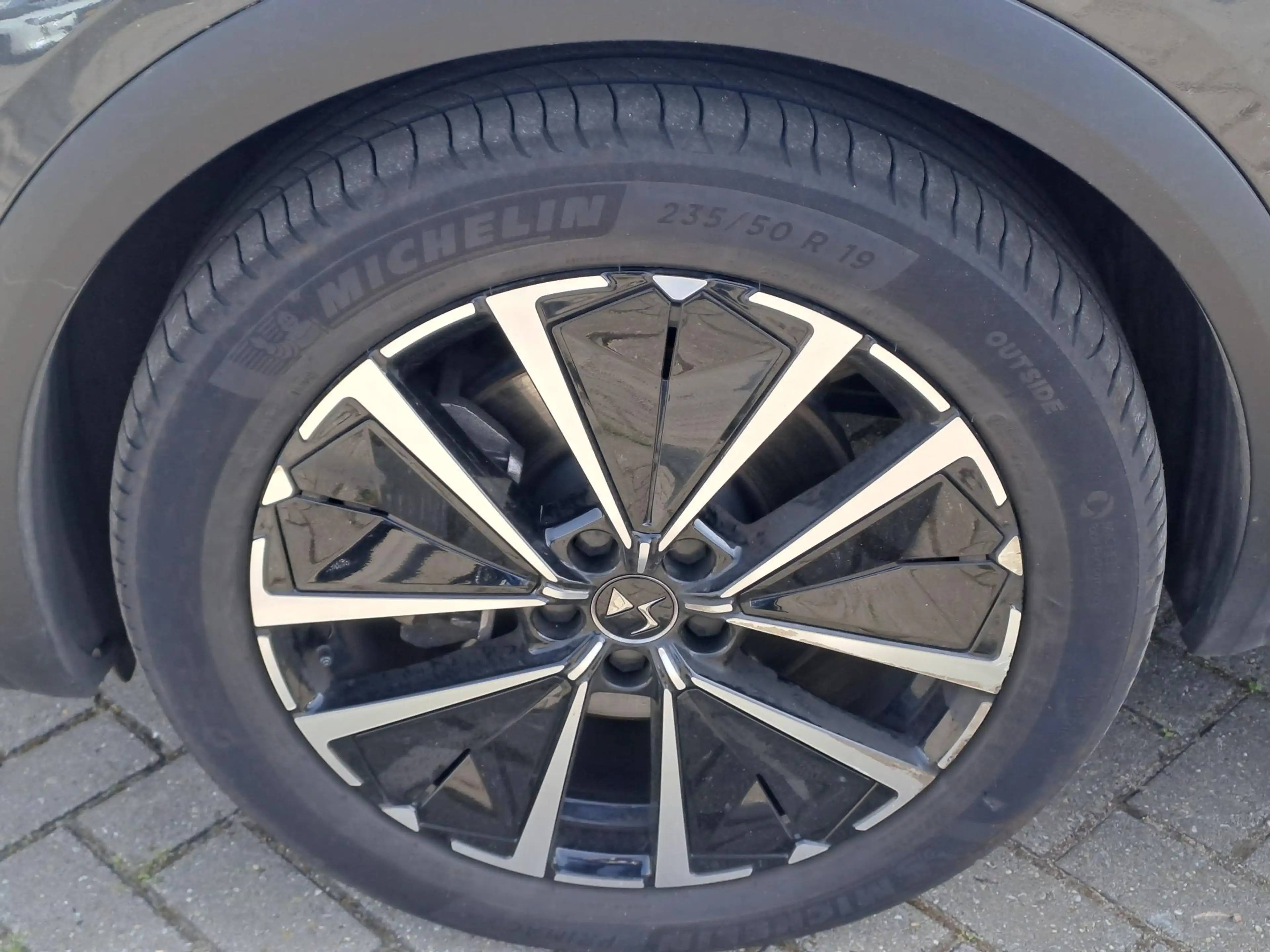 DS Automobiles DS 7 1.6 PHEV 300 4x4 Etoile — photo 7