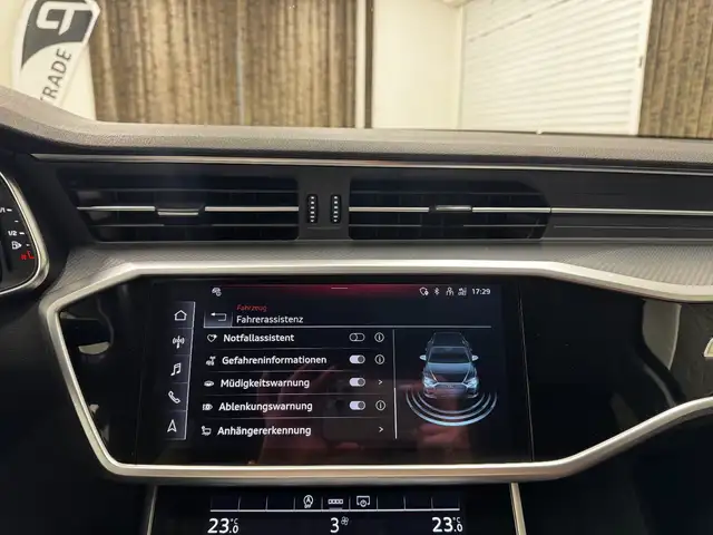 Audi A6 view 30