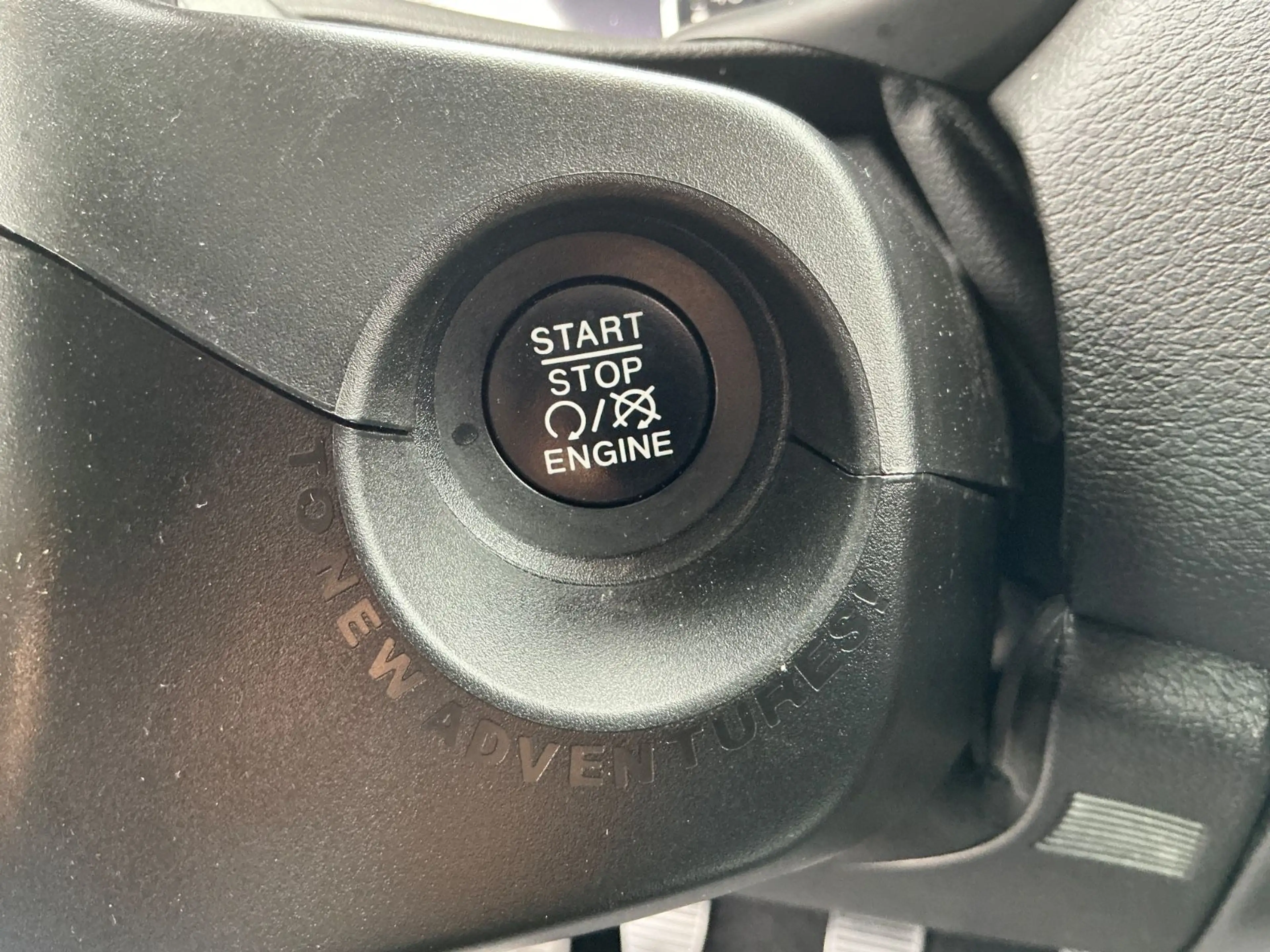 Jeep Renegade Adventure 1.6 Multijet SHZ LHZ BT NAVI — photo 27
