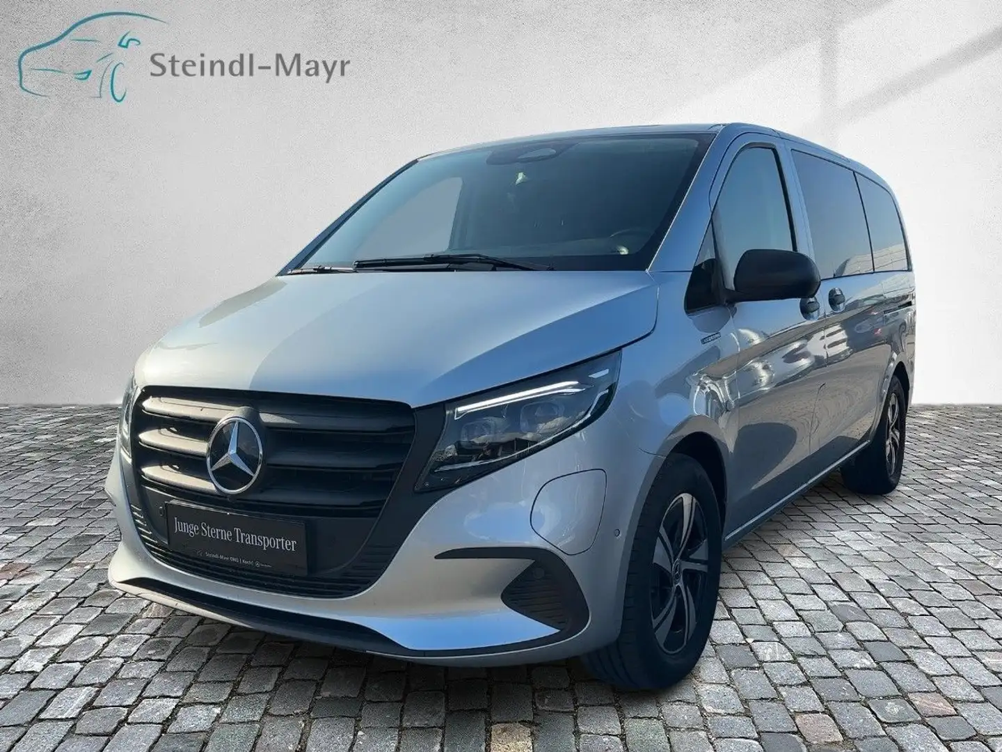 Mercedes-Benz eVito e 129 Tourer PRO Lang LED Klima DAB Distr Silber - 2