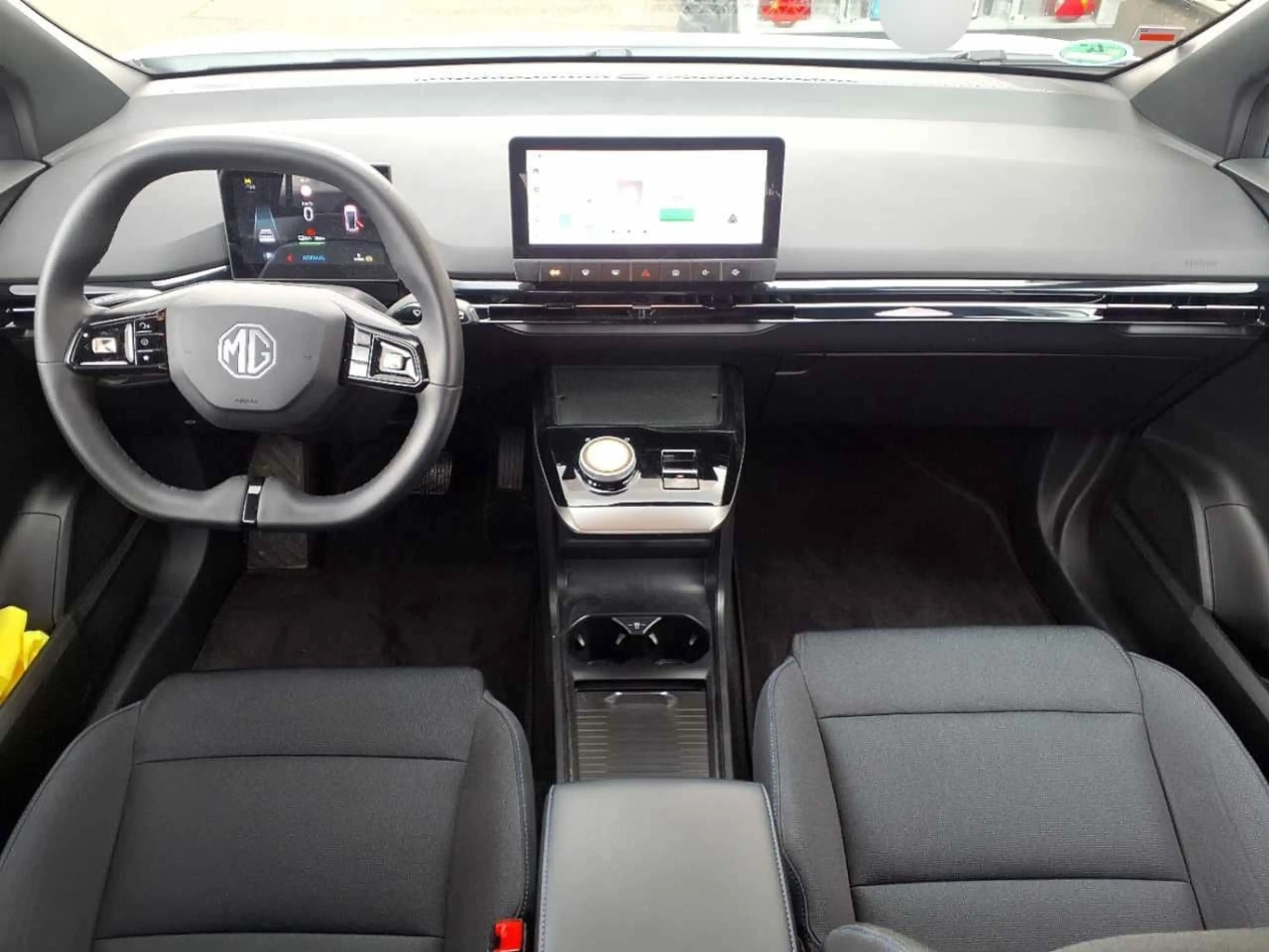 MG MG4 125 kW Standard 51 kWh ACC BLIS LED Lane AUT Klima — photo 6