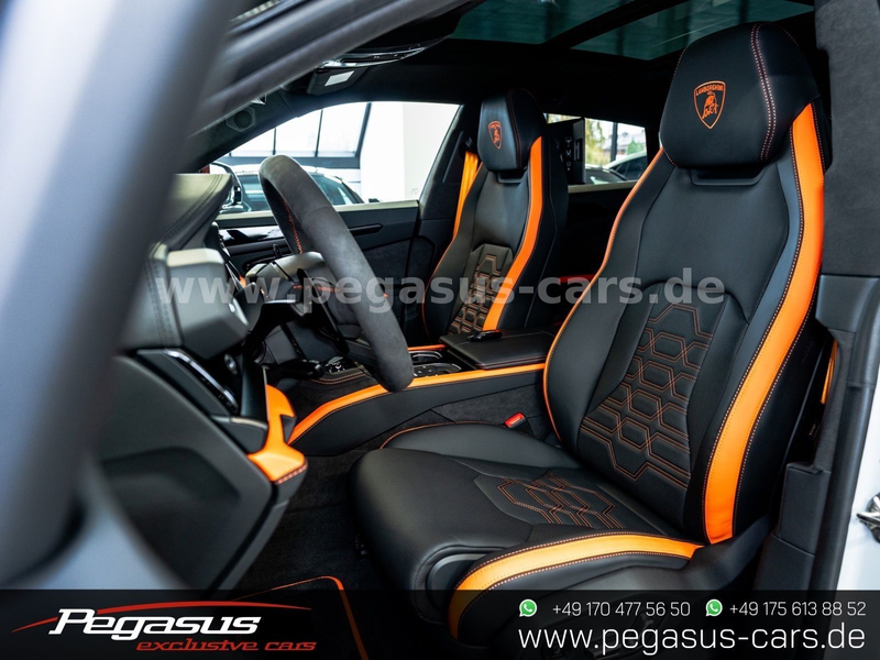 Lamborghini Urus SE 4.0 V8 *GRIGIO*PANORAMA*2xTV Fond*23 — photo 2