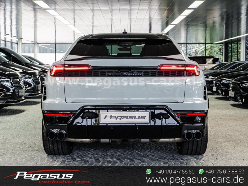 Lamborghini Urus SE 4.0 V8 *GRIGIO*PANORAMA*2xTV Fond*23 — photo 7