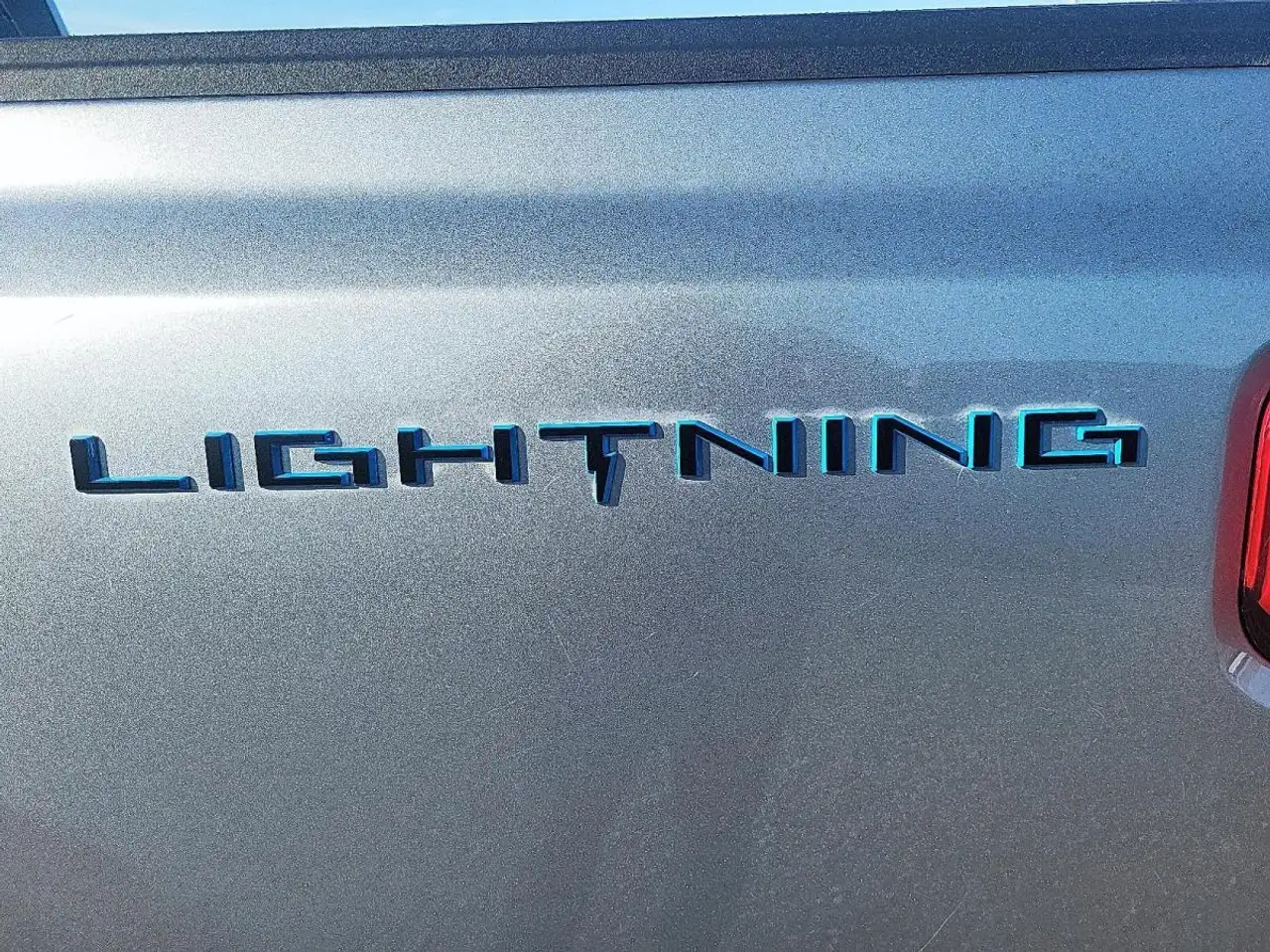 Ford F 150 Lightning photo Ford F 150 Lightning