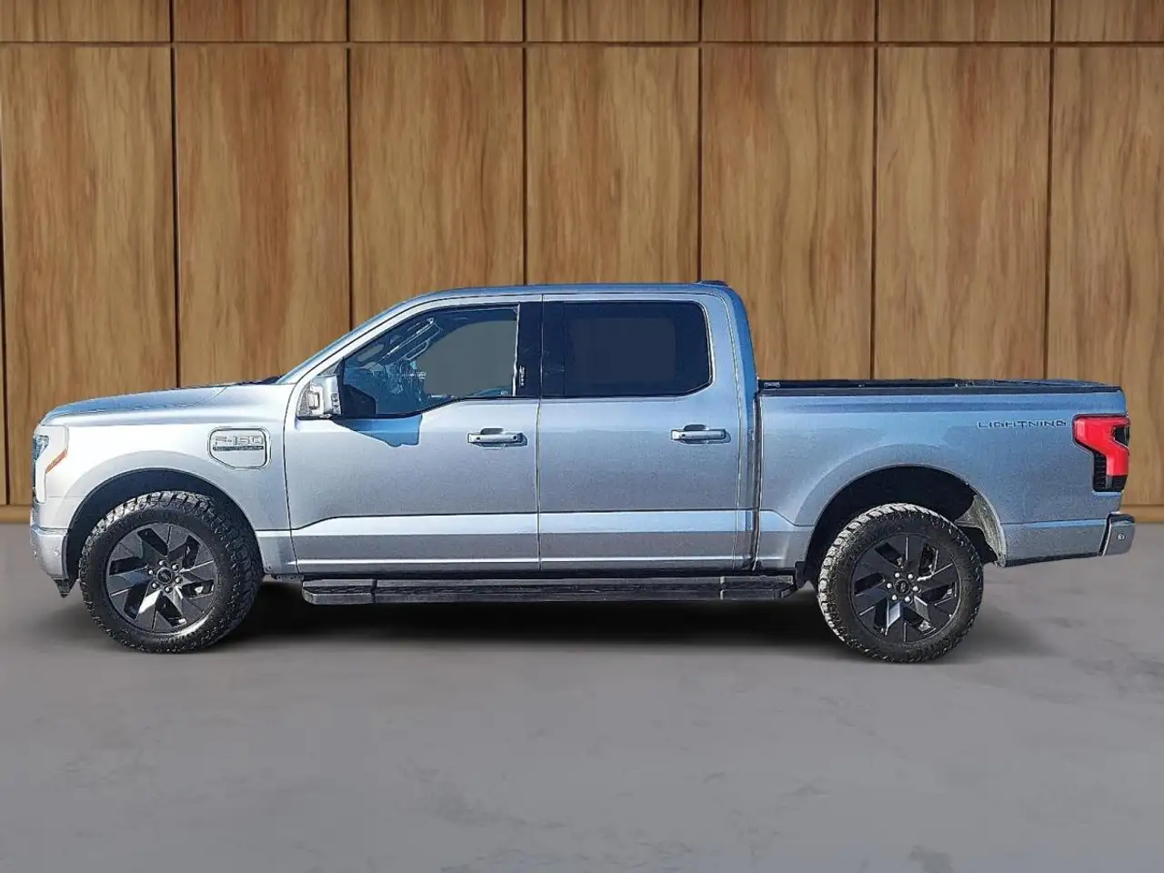 Ford F 150 Lightning photo Ford F 150 Lightning