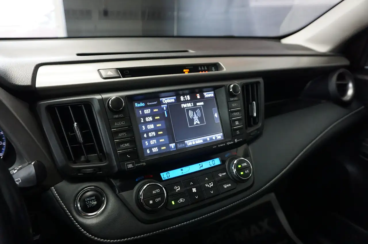 Toyota RAV 4 снимка Toyota RAV 4