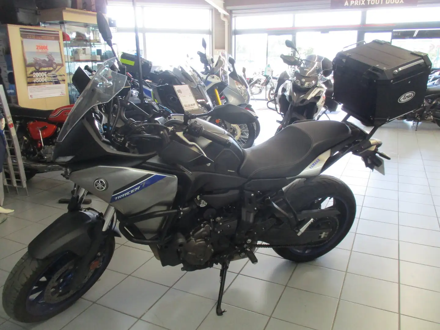 Yamaha Tracer 7 Argintiu - 1