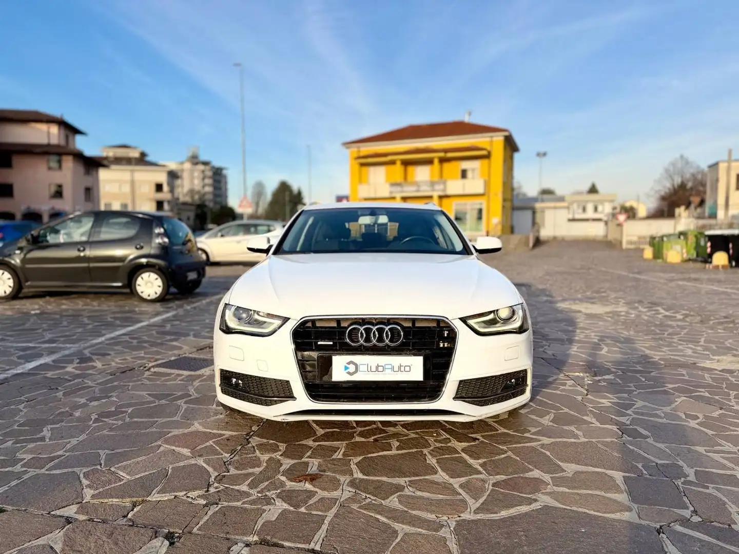 Audi A4 2.0 tdi S-LINE 190cv s-tronic EURO 6 !!! Blanc - 2