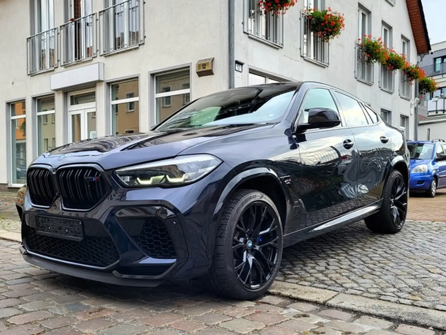 BMW X6 M Competition xDrive H&K HUD 22" SP.ABGAS 360 Zwart - 1