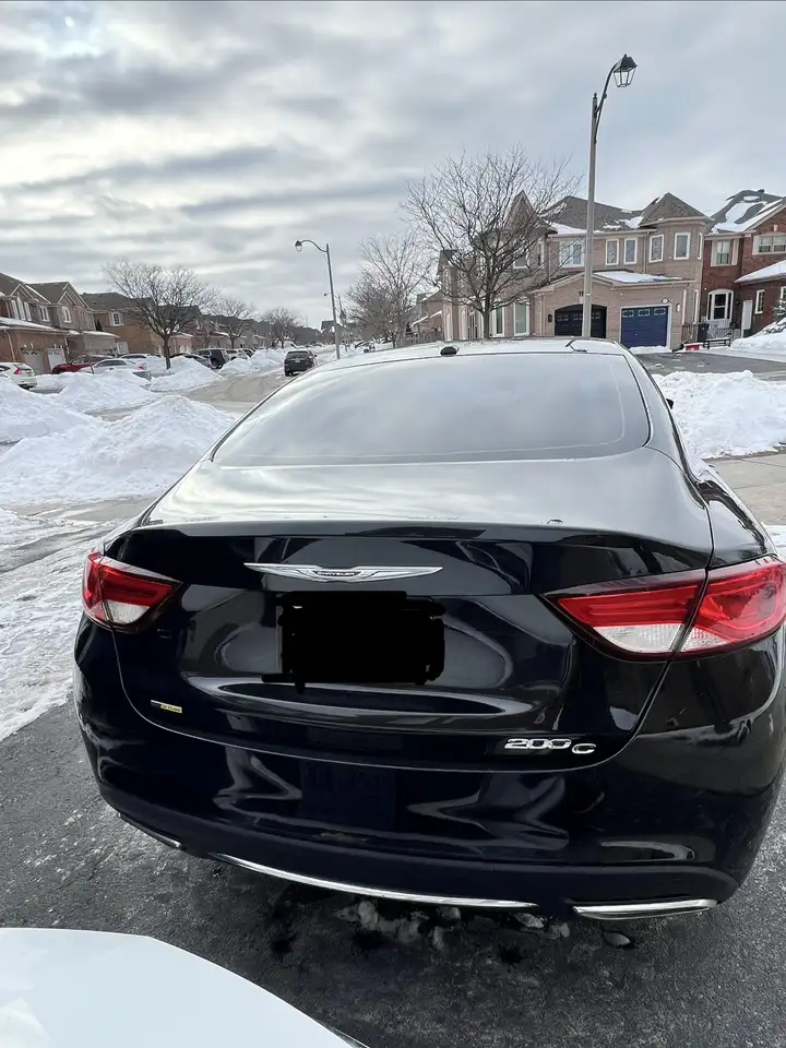 Chrysler 200 снимка Chrysler 200