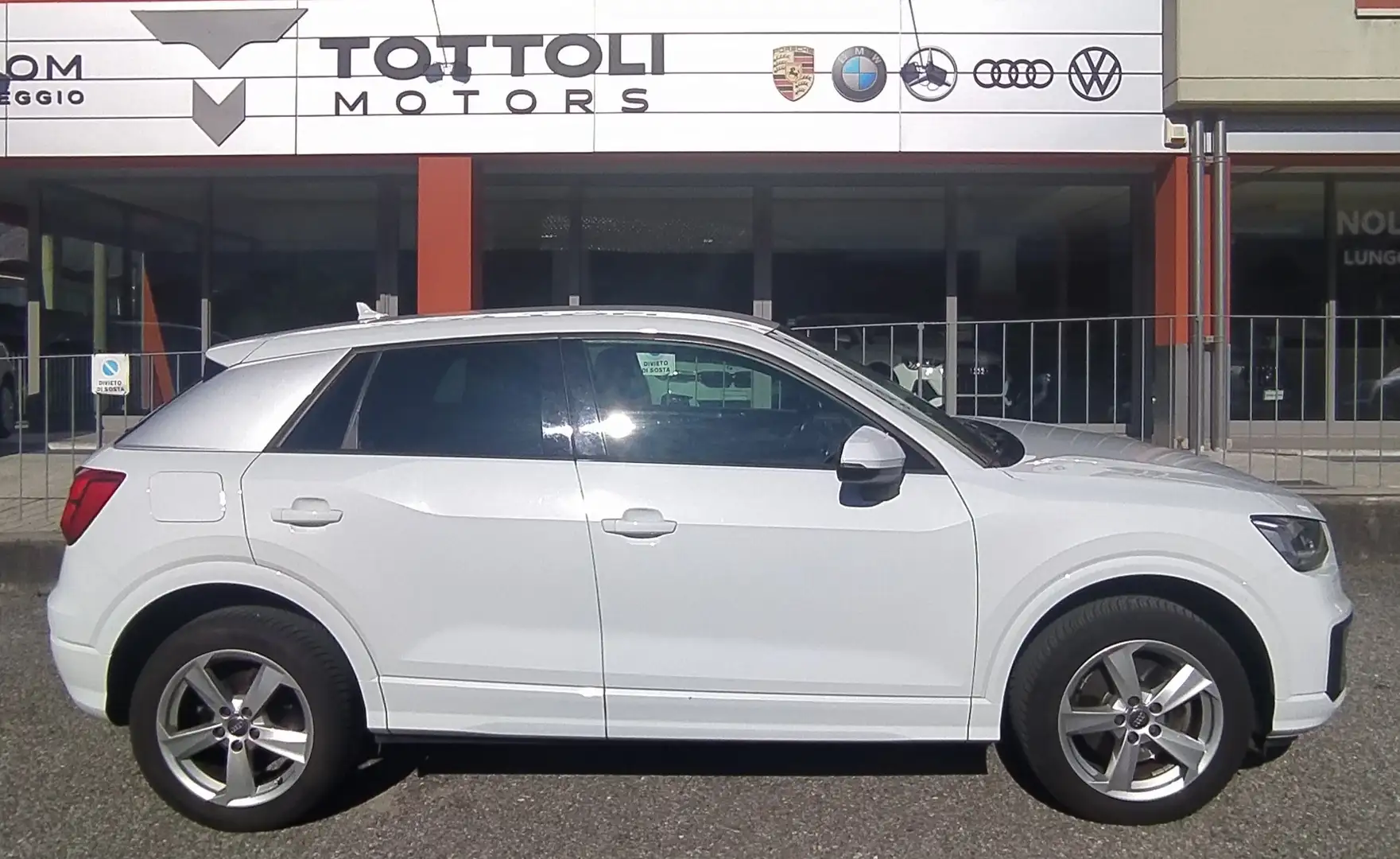 Audi Q2 Q2 1.6 tdi BUSINESS Bianco - 1