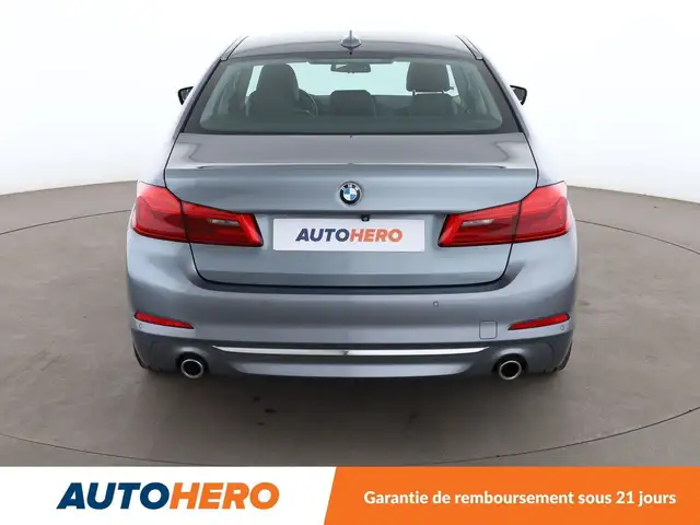 BMW 5 Series view 5