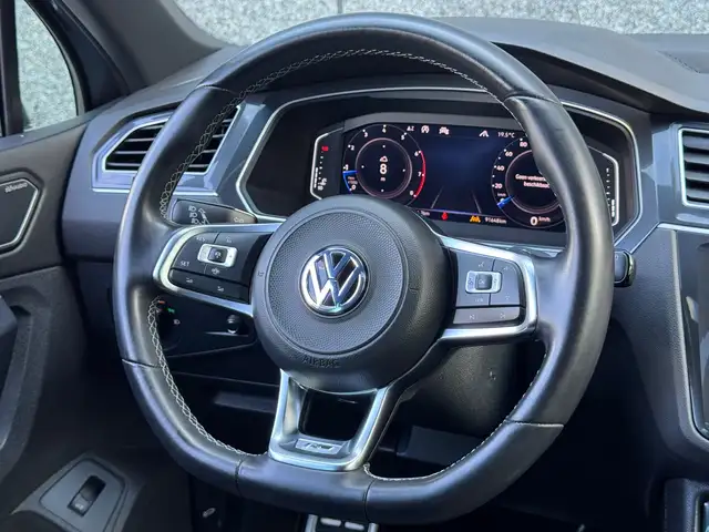 Volkswagen Tiguan view 21
