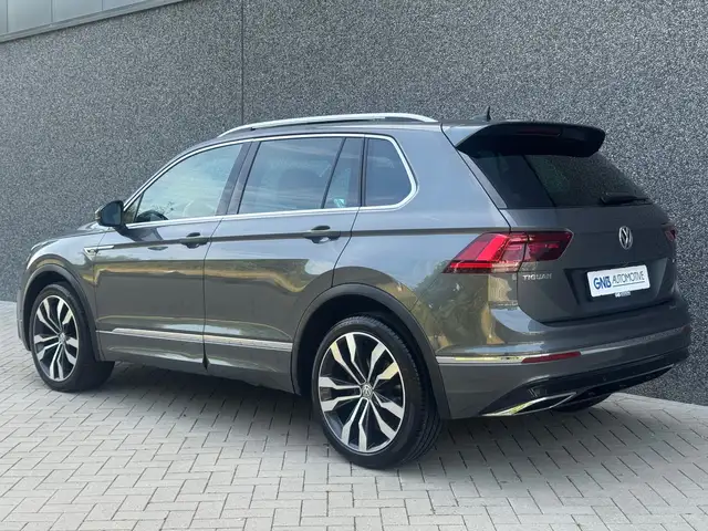 Volkswagen Tiguan view 5