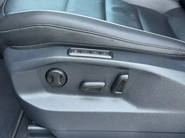 Volkswagen Tiguan view 15