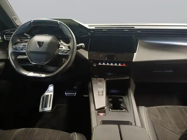 Peugeot 308 view 11