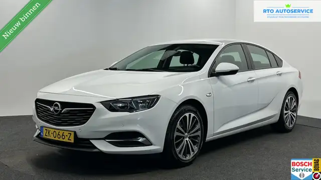 Opel Insignia Grand Sport 1.5 Turbo Edition TREKHAAK ECC NAVI CR