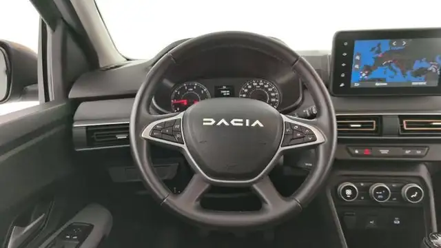Dacia Sandero view 8