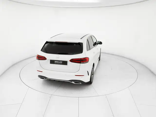 Mercedes-Benz B-Class view 6
