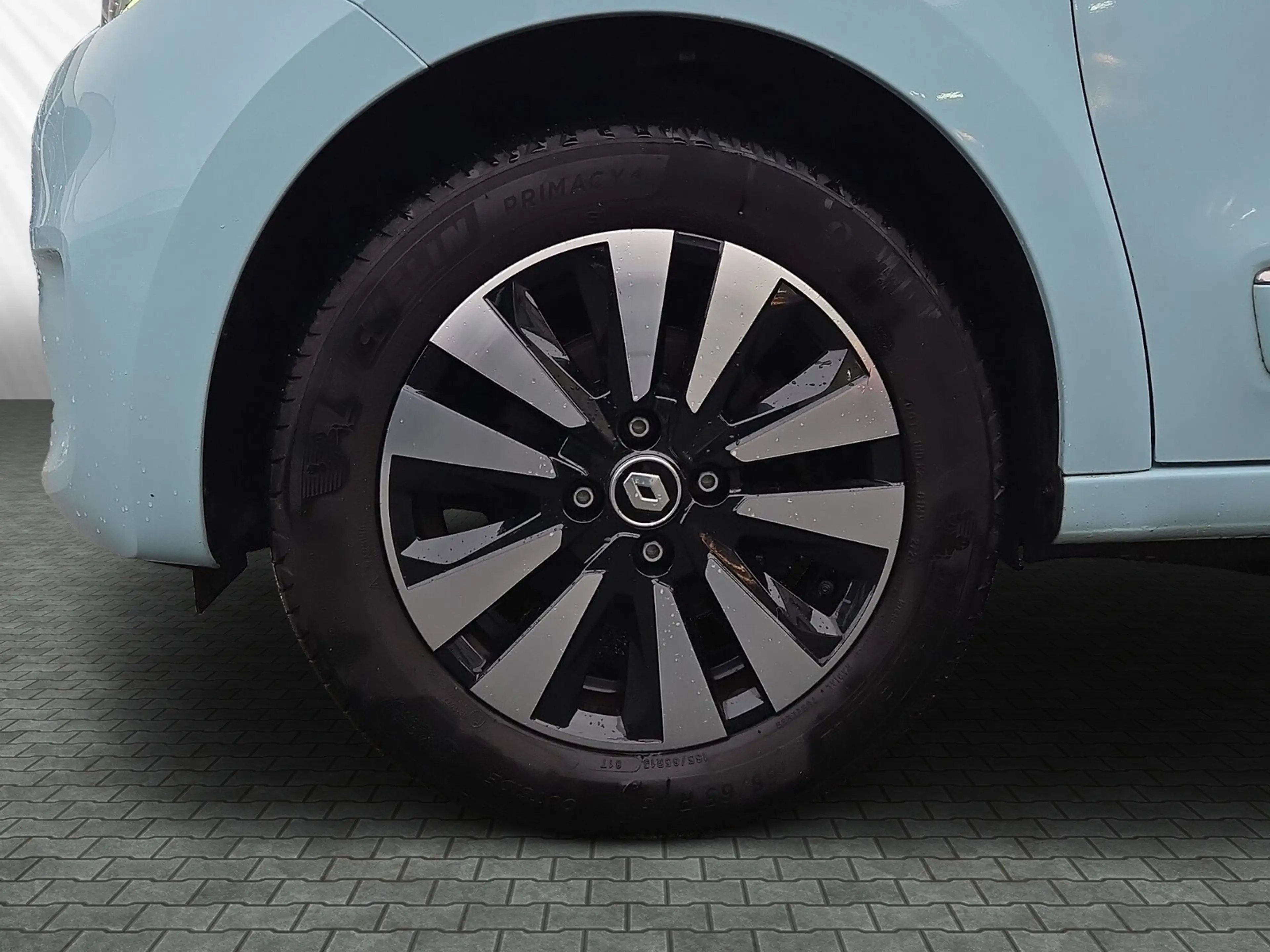 Renault Twingo Techno Electric — photo 12